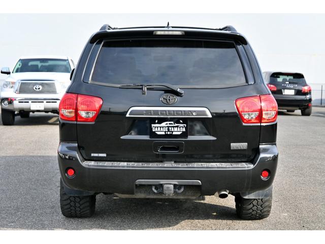 セコイア ＳＲ５　２０１１年モデル　４ＷＤ　新車並行　実走行証明書付　社外ＬＥＤヘッドライト　グレー本革シート　シートヒーター＆パワーシート　フローティングナビフルセグＴＶ　パワーサードシート　ＥＴＣ　バックカメラ（8枚目）