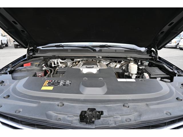 キャデラックエスカレード プラチナム　２０１８年モデル　正規ディーラー車　サンルーフ　ブラウン本革シート　純正２２インチホイール　純正ナビフルセグＴＶ　バックカメラ　３６０°カメラ　ＡＣＣ　ＨＵＤ　フリップダウン＆ヘッドレストモニター（27枚目）