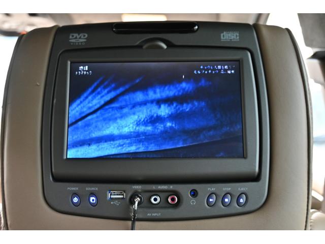 キャデラックエスカレード プラチナム　２０１８年モデル　正規ディーラー車　サンルーフ　ブラウン本革シート　純正２２インチホイール　純正ナビフルセグＴＶ　バックカメラ　３６０°カメラ　ＡＣＣ　ＨＵＤ　フリップダウン＆ヘッドレストモニター（31枚目）