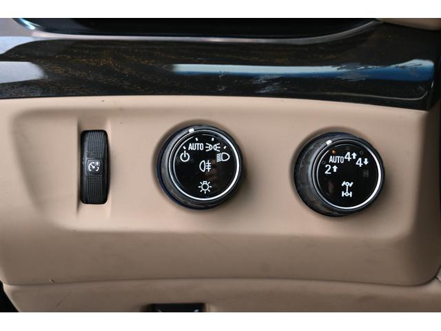 キャデラックエスカレード プラチナム　２０１８年モデル　正規ディーラー車　サンルーフ　ブラウン本革シート　純正２２インチホイール　純正ナビフルセグＴＶ　バックカメラ　３６０°カメラ　ＡＣＣ　ＨＵＤ　フリップダウン＆ヘッドレストモニター（36枚目）