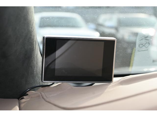 キャデラックエスカレード プラチナム　２０１８年モデル　正規ディーラー車　サンルーフ　ブラウン本革シート　純正２２インチホイール　純正ナビフルセグＴＶ　バックカメラ　３６０°カメラ　ＡＣＣ　ＨＵＤ　フリップダウン＆ヘッドレストモニター（42枚目）