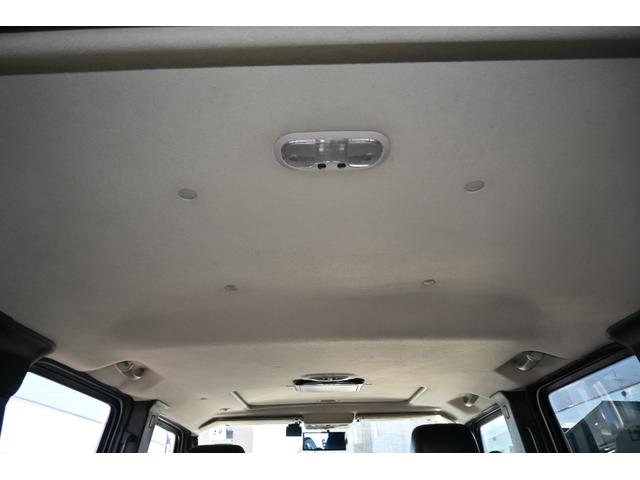 ハマーＨ２ ラグジュアリーパッケージ　２００５ｙモデル　サンルーフ　黒本革シート　シートヒーター＆パワーシート　ＬＵＸＸＸクローム２６インチホイール新品　３１５／４０Ｒ２６タイヤ新品　パナソニックフローティングナビ　フルセグＴＶ　ＥＴＣ（17枚目）