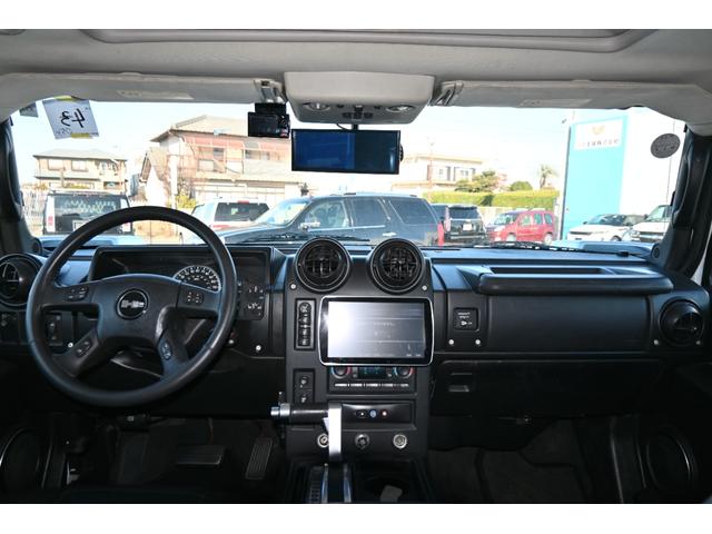 ハマーＨ２ ラグジュアリーパッケージ　２００５ｙモデル　サンルーフ　黒本革シート　シートヒーター＆パワーシート　ＬＵＸＸＸクローム２６インチホイール新品　３１５／４０Ｒ２６タイヤ新品　パナソニックフローティングナビ　フルセグＴＶ　ＥＴＣ（23枚目）