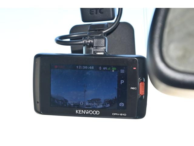 ジープ・ラングラーアンリミテッド ナビエディション　２０１７ｙモデル　社外バンパー　グリル　フラットフェンダー　ｎ－Ｆａｂサイドステップ　フルセグＴＶナビ　バックカメラ　ＥＴＣ　ＢＡＬＬＩＳＴＩＣ２０インチホイール　ヨコハマ　ジオランダーＸ－ＭＴ（30枚目）