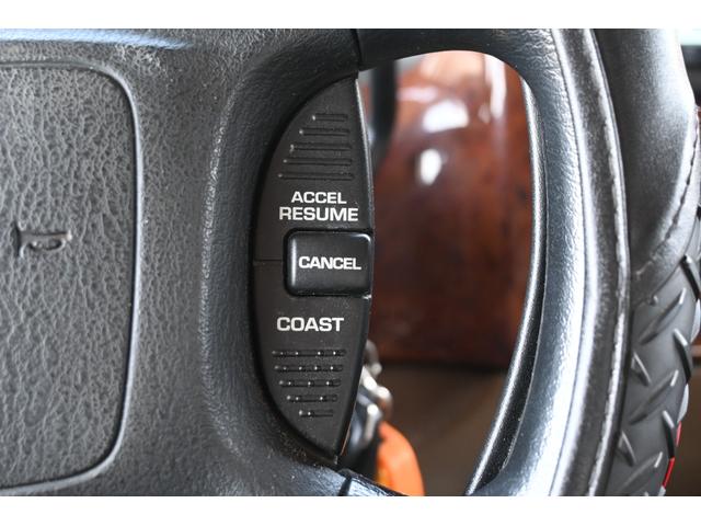 ダッジ・バン 　ミディアム　マジェスティックコンバージョン　２００３ｙ　最終モデル　実走行証明書付　オートチェック＆カーＦＡＸ付　４輪ディスクブレーキ　純正１６インチホイール　セカンドベンチ＆サードベンチシート（20枚目）