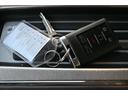 　プラチナム　４ＷＤ　プラチナムＬＥＤヘッド　フロントバンパーグリル　ブラウンココア本革シート　サンルーフ　純正２２インチホイール　電動ステップ　フルセグＴＶナビ　Ｈｏｔ＆Ｃｏｏｌドリンクホルダー（41枚目）