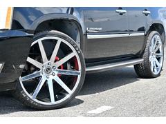 ＬＵＸＸＸ　ＡＬＬＯＹＳクローム２６インチホイール＆２９５／３０Ｒ２６タイヤどちらも新品にて取付しました！ 2