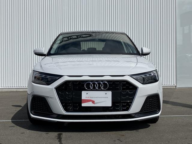 Ａ１スポーツバック ２５ＴＦＳＩ　アドバンスド　元デモカー／アダプティブクルーズ／リヤビューカメラ／サイドアシスト／ハイビームアシスト／アドバンスキー／バーチャルコックピット／コントラストルーフ／スマートフォンインターフェイス／禁煙車（3枚目）