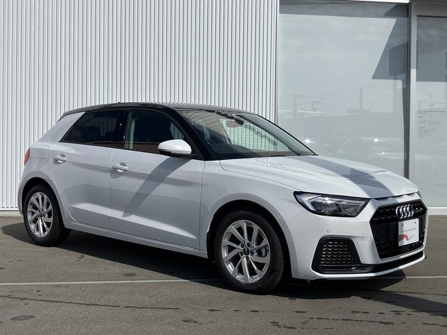 Ａ１スポーツバック ２５ＴＦＳＩ　アドバンスド　元デモカー／アダプティブクルーズ／リヤビューカメラ／サイドアシスト／ハイビームアシスト／アドバンスキー／バーチャルコックピット／コントラストルーフ／スマートフォンインターフェイス／禁煙車（4枚目）