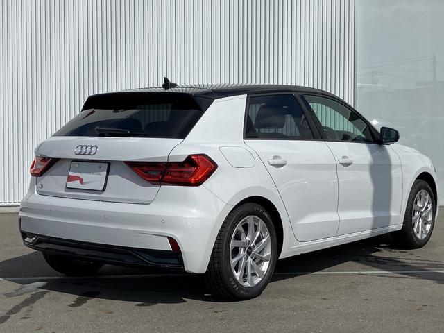 Ａ１スポーツバック ２５ＴＦＳＩ　アドバンスド　元デモカー／アダプティブクルーズ／リヤビューカメラ／サイドアシスト／ハイビームアシスト／アドバンスキー／バーチャルコックピット／コントラストルーフ／スマートフォンインターフェイス／禁煙車（6枚目）