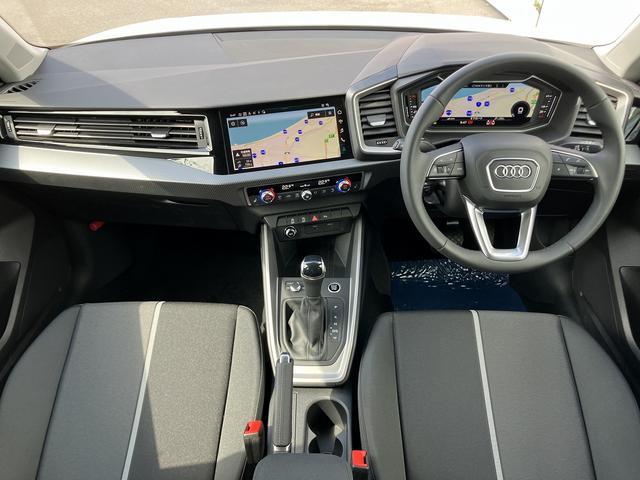 Ａ１スポーツバック ２５ＴＦＳＩ　アドバンスド　元デモカー／アダプティブクルーズ／リヤビューカメラ／サイドアシスト／ハイビームアシスト／アドバンスキー／バーチャルコックピット／コントラストルーフ／スマートフォンインターフェイス／禁煙車（14枚目）
