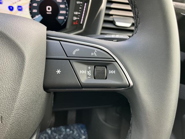 Ａ１スポーツバック ２５ＴＦＳＩ　アドバンスド　元デモカー／アダプティブクルーズ／リヤビューカメラ／サイドアシスト／ハイビームアシスト／アドバンスキー／バーチャルコックピット／コントラストルーフ／スマートフォンインターフェイス／禁煙車（33枚目）