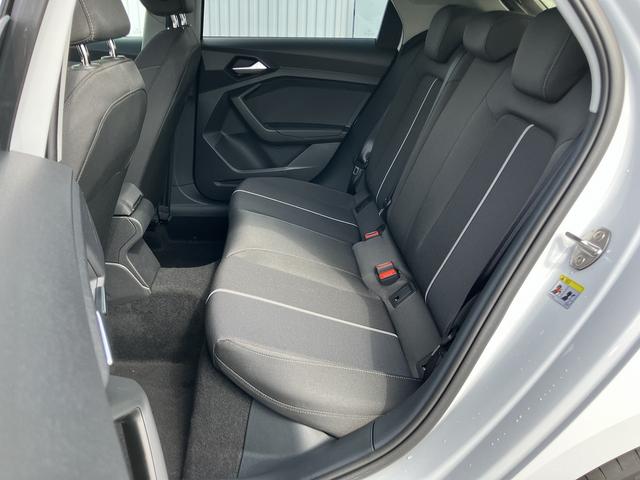 Ａ１スポーツバック ２５ＴＦＳＩ　アドバンスド　元デモカー／アダプティブクルーズ／リヤビューカメラ／サイドアシスト／ハイビームアシスト／アドバンスキー／バーチャルコックピット／コントラストルーフ／スマートフォンインターフェイス／禁煙車（50枚目）