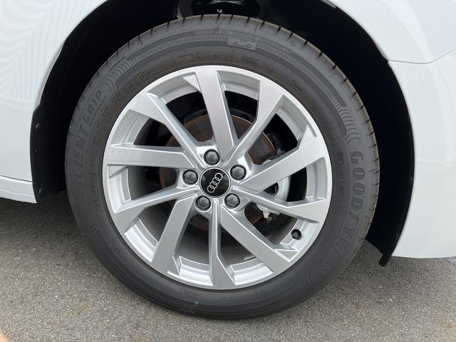 Ａ１スポーツバック ２５ＴＦＳＩ　アドバンスド　元デモカー／アダプティブクルーズ／リヤビューカメラ／サイドアシスト／ハイビームアシスト／アドバンスキー／バーチャルコックピット／コントラストルーフ／スマートフォンインターフェイス／禁煙車（55枚目）