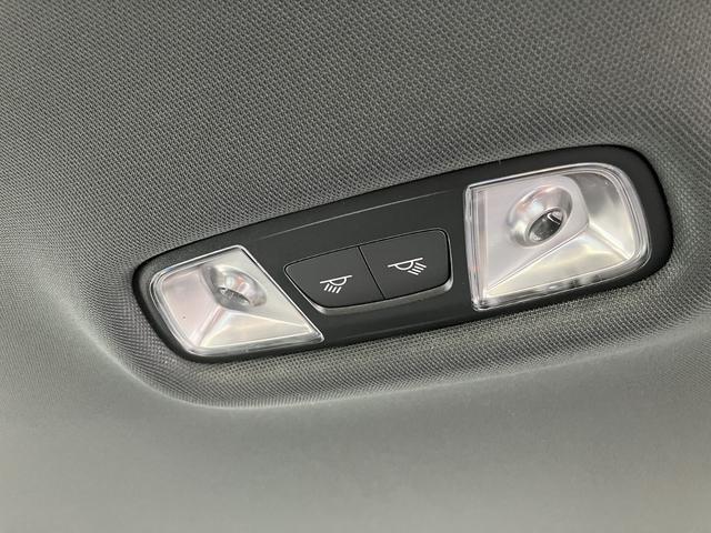 Q3 35TFSI Sライン 元デモカー/オートマチックテールゲート/アダプティブクルーズ/レーンアシスト/リヤトラフィックアシスト/パーシャルレザー/サラウンドビューカメラスポーツサスペンション/バーチャルコックピット/禁煙車(60枚目)