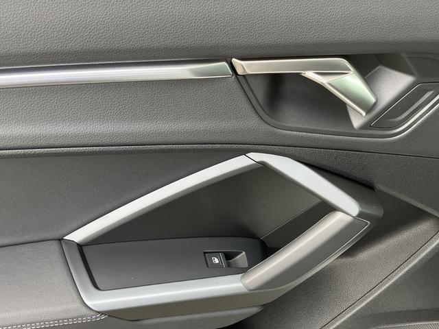 Q3 35TFSI Sライン 元デモカー/オートマチックテールゲート/アダプティブクルーズ/レーンアシスト/リヤトラフィックアシスト/パーシャルレザー/サラウンドビューカメラスポーツサスペンション/バーチャルコックピット/禁煙車(66枚目)