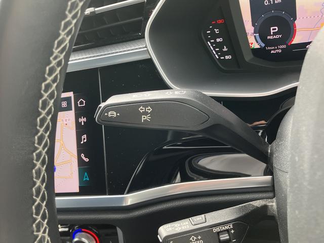 Q3スポーツバック 35TFSI Sライン ワンオーナー/アダプティブクルーズ/サラウンドビューカメラ/レーンアシスト/リヤトラフィックアシスト/バーチャルコックピット/オートマチックテールゲート/アルミホイール20Vスポーク19インチ/禁煙車(34枚目)