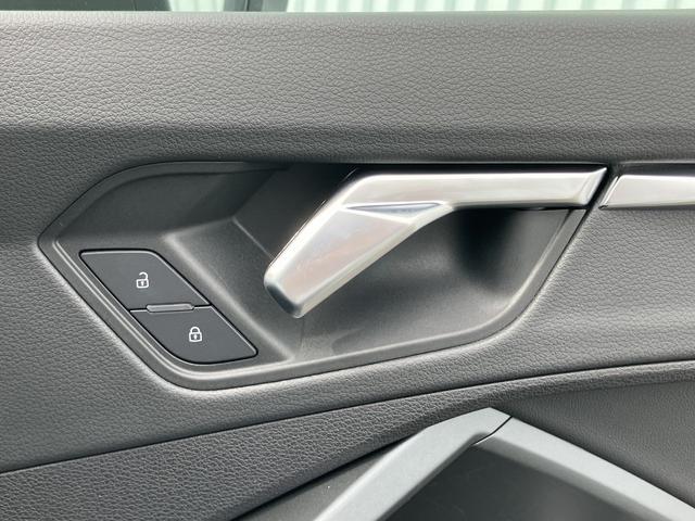 Q3スポーツバック 35TFSI Sライン ワンオーナー/アダプティブクルーズ/サラウンドビューカメラ/レーンアシスト/リヤトラフィックアシスト/バーチャルコックピット/オートマチックテールゲート/アルミホイール20Vスポーク19インチ/禁煙車(41枚目)