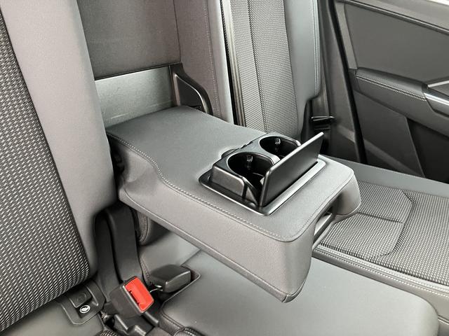 Q3スポーツバック 35TFSI Sライン ワンオーナー/アダプティブクルーズ/サラウンドビューカメラ/レーンアシスト/リヤトラフィックアシスト/バーチャルコックピット/オートマチックテールゲート/アルミホイール20Vスポーク19インチ/禁煙車(48枚目)