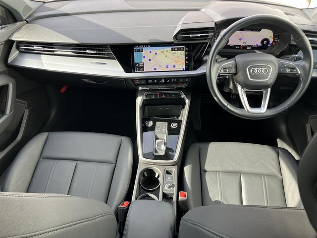 Ａ３ スポーツバック３０ＴＦＳＩアドバンスド　ワンオーナー／禁煙車／ＴＶチューナー／リヤビューカメラ／レーンアシスト／パーシャルレザー／フロントシート電動調節機能／マルチカラアンビエントライト／スマートフォンインターフェイス／マイルドハイブリッド（15枚目）