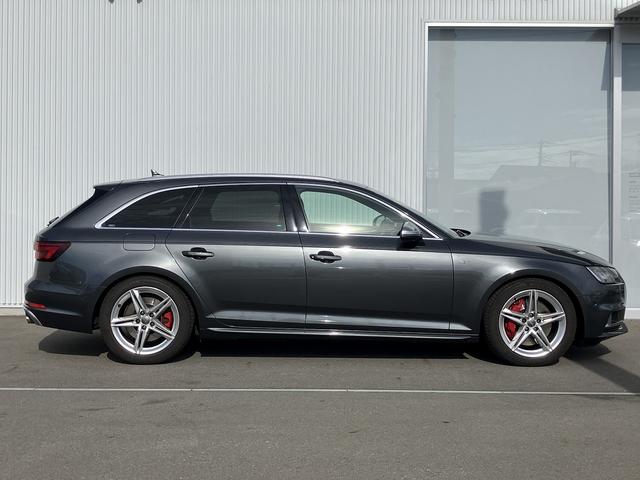 Ｓ４アバント ベースグレード　ワンオーナー／禁煙車／ＴＶチューナー／カラードブレーキキャリパーレッド／サラウンドビューカメラ／レーンアシスト／ファインナッパレザー／プライバシーガラス／Ｂａｎｇ＆Ｏｌｕｆｓｅｎサウンドシステム（5枚目）