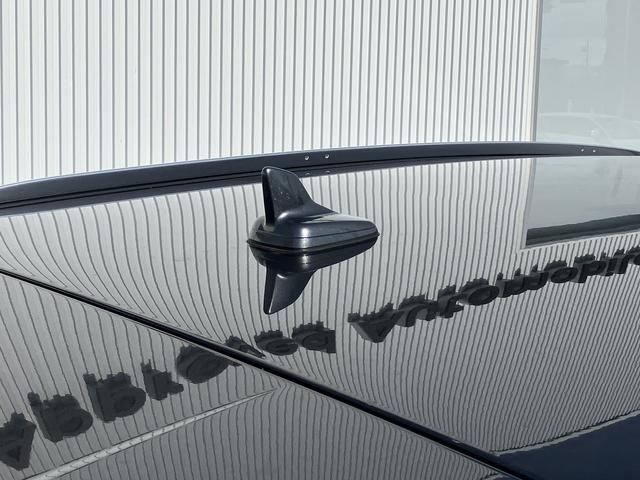 Ｓ４アバント ベースグレード　ワンオーナー／禁煙車／ＴＶチューナー／カラードブレーキキャリパーレッド／サラウンドビューカメラ／レーンアシスト／ファインナッパレザー／プライバシーガラス／Ｂａｎｇ＆Ｏｌｕｆｓｅｎサウンドシステム（12枚目）