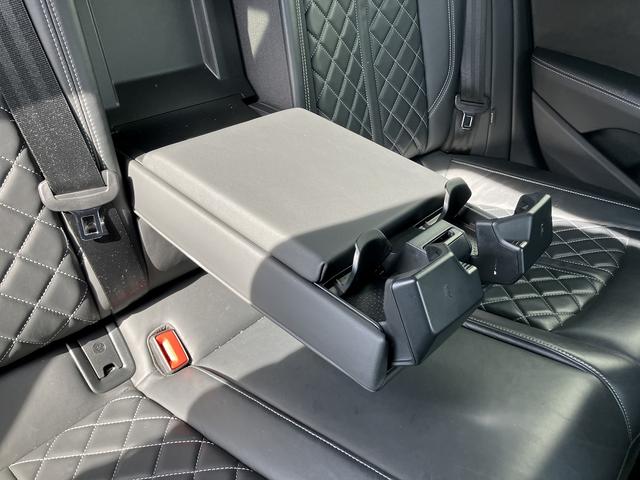 Ｓ４アバント ベースグレード　ワンオーナー／禁煙車／ＴＶチューナー／カラードブレーキキャリパーレッド／サラウンドビューカメラ／レーンアシスト／ファインナッパレザー／プライバシーガラス／Ｂａｎｇ＆Ｏｌｕｆｓｅｎサウンドシステム（50枚目）