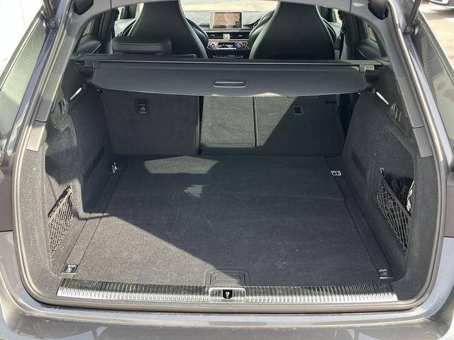 Ｓ４アバント ベースグレード　ワンオーナー／禁煙車／ＴＶチューナー／カラードブレーキキャリパーレッド／サラウンドビューカメラ／レーンアシスト／ファインナッパレザー／プライバシーガラス／Ｂａｎｇ＆Ｏｌｕｆｓｅｎサウンドシステム（52枚目）