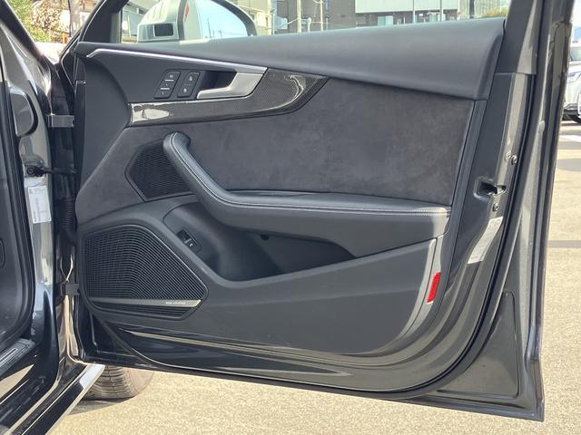 Ｓ４アバント ベースグレード　ワンオーナー／禁煙車／ＴＶチューナー／カラードブレーキキャリパーレッド／サラウンドビューカメラ／レーンアシスト／ファインナッパレザー／プライバシーガラス／Ｂａｎｇ＆Ｏｌｕｆｓｅｎサウンドシステム（60枚目）