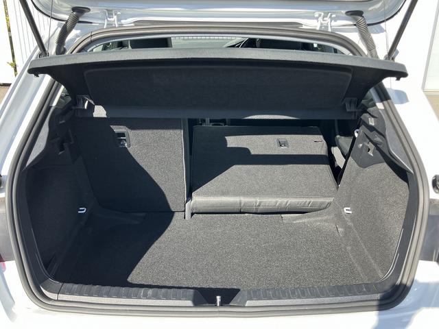 正規ディーラーＡｕｄｉ沼津の認定中古車をご覧頂き誠に有難うございます。豊富な在庫の中からお客様に合った１台を厳選し弊社スタッフがご案内いたします。