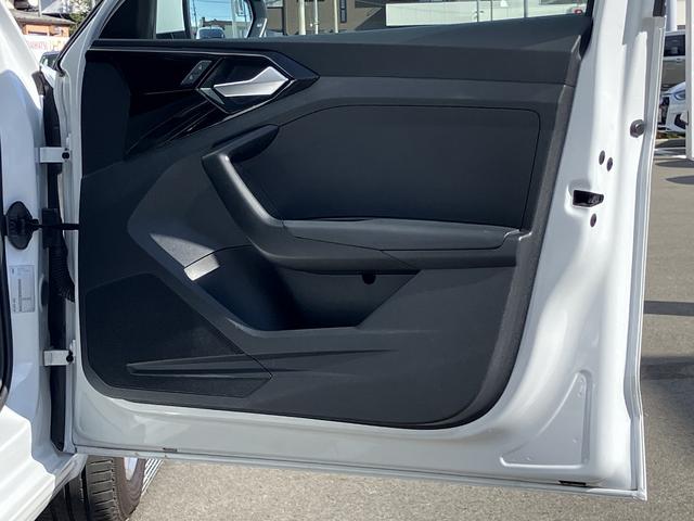 正規ディーラーＡｕｄｉ沼津の認定中古車をご覧頂き誠に有難うございます。豊富な在庫の中からお客様に合った１台を厳選し弊社スタッフがご案内いたします。