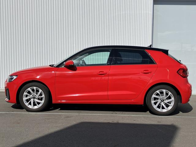 Ａ１スポーツバック ２５ＴＦＳＩ　アドバンスド　禁煙車／アドバンスドキー／リヤビューカメラ／パークアシスト／シートヒーター（フロント）／アダプティブクルーズ／リヤビューカメラ／ＭＭＩナビゲーションシステム／ＬＥＤヘッドライト／コントラストルーフ（9枚目）