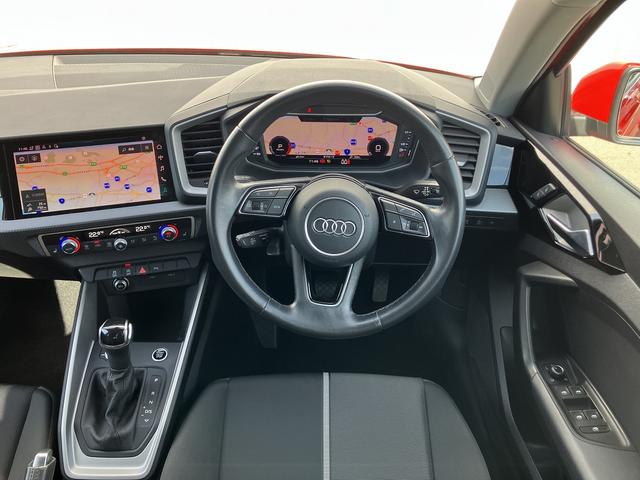 Ａ１スポーツバック ２５ＴＦＳＩ　アドバンスド　禁煙車／アドバンスドキー／リヤビューカメラ／パークアシスト／シートヒーター（フロント）／アダプティブクルーズ／リヤビューカメラ／ＭＭＩナビゲーションシステム／ＬＥＤヘッドライト／コントラストルーフ（16枚目）
