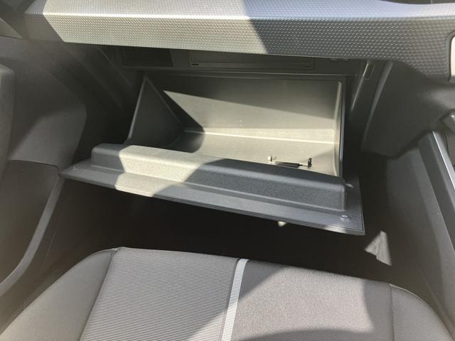 Ａ１スポーツバック ２５ＴＦＳＩ　アドバンスド　禁煙車／アドバンスドキー／リヤビューカメラ／パークアシスト／シートヒーター（フロント）／アダプティブクルーズ／リヤビューカメラ／ＭＭＩナビゲーションシステム／ＬＥＤヘッドライト／コントラストルーフ（25枚目）