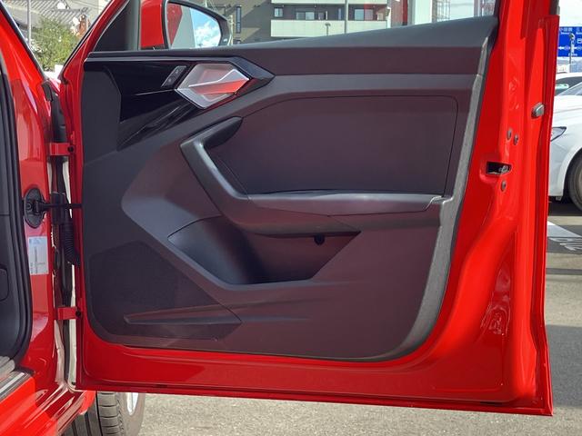 Ａ１スポーツバック ２５ＴＦＳＩ　アドバンスド　禁煙車／アドバンスドキー／リヤビューカメラ／パークアシスト／シートヒーター（フロント）／アダプティブクルーズ／リヤビューカメラ／ＭＭＩナビゲーションシステム／ＬＥＤヘッドライト／コントラストルーフ（49枚目）