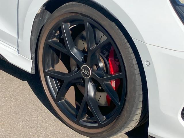 アウディ認定中古車は新車登録から１２年以内のディーラー車を、点検整備します。Ａｕｄｉを知り尽くした正規ディーラーが厳選した高い品質の車だけをお届けします