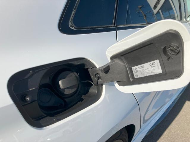 自動車保険もお任せください。Ａｕｄｉ自動車保険プレミアムは、フロントガラス、タイヤパンク、ドアミラーの損害を補償する、Ａｕｄｉプレミアムケアが無償で付帯されます。