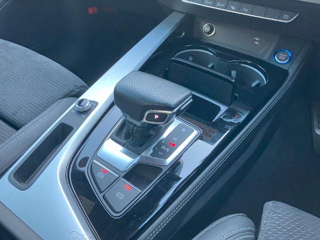 A4 40TDIクワトロ Sライン TVチューナー/パークアシスト/レーンアシスト/アダプティブクルーズ/リヤビューカメラ/スマートフォンインターフェイス/バーチャルコックピットプラス/電動調節機能(フロント)メモリー機能/禁煙車(12枚目)