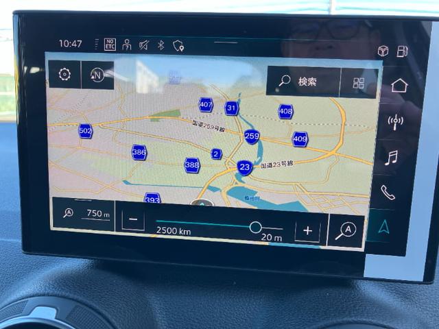 Q2 35TFSIアドバンスド(13枚目)