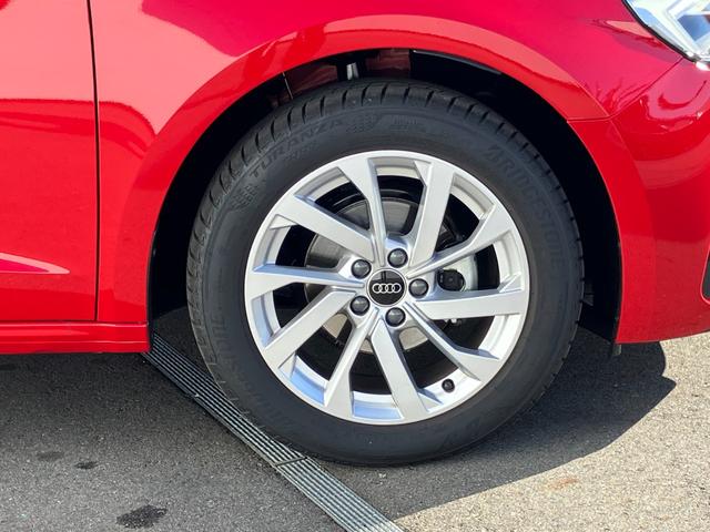 Ａ１スポーツバック ２５ＴＦＳＩ　アドバンスド　コンビニエンス＆アシスタンスパッケージナビゲーションパッケージスマートフォンインターフェイス　コントラストルーフワイヤレスチャージングＡｕｄｉ　ｃｏｎｎｅｃｔ　アダプティブクルーズコントロール（22枚目）