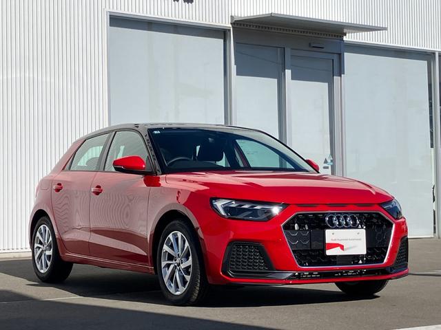 Ａ１スポーツバック ２５ＴＦＳＩ　アドバンスド　コンビニエンス＆アシスタンスパッケージナビゲーションパッケージスマートフォンインターフェイス　コントラストルーフワイヤレスチャージングＡｕｄｉ　ｃｏｎｎｅｃｔ　アダプティブクルーズコントロール（26枚目）