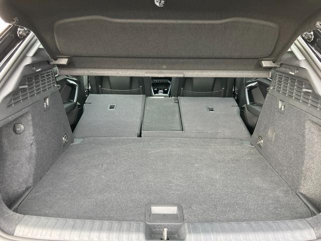 Ａ３ スポーツバック３０ＴＦＳＩアドバンスド　コンビニエンス＆アシスタンスパッケージライト　ナビゲーションパッケージ　３ゾーンオートマチックエアコンディショナー：ＭＭＩナビゲーションシステム　アシスタンスパッケージ（60枚目）