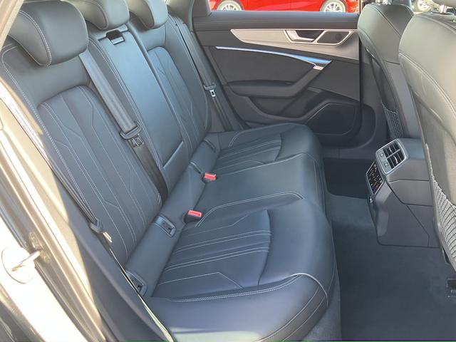 Ａ６アバント ４０ＴＤＩクワトロ　Ｓライン（10枚目）