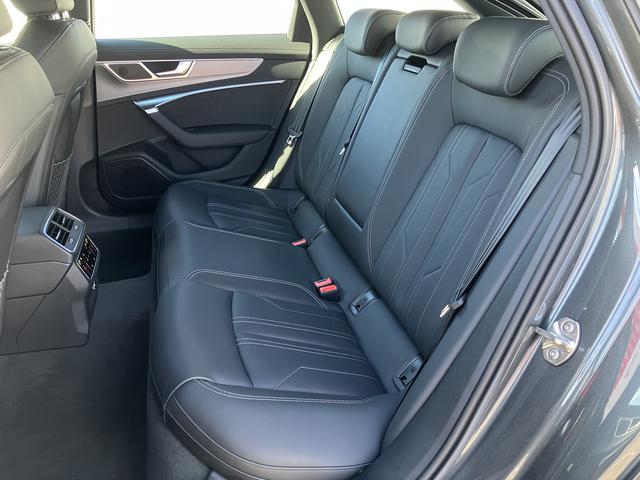 Ａ６アバント ４０ＴＤＩクワトロ　Ｓライン（12枚目）