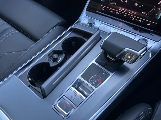 Ａ６アバント ４０ＴＤＩクワトロ　Ｓライン（17枚目）