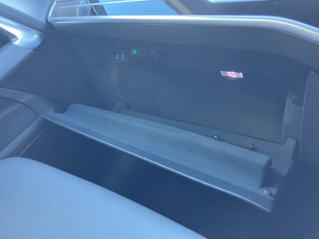 Ａ６アバント ４０ＴＤＩクワトロ　Ｓライン（50枚目）