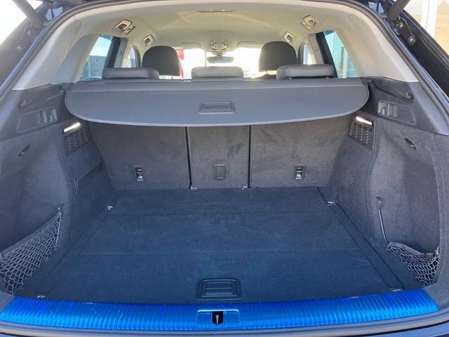 �ׂ����ӏ��⏬�������Ȃǎʐ^�ɎB���đ���܂��̂ŉ����Ȃ����\���t�����������B