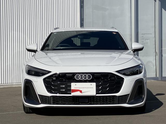 Ａ５アバント ＴＦＳＩクワトロ　１５０ｋＷ　Ｓ　ｌｉｎｅパッケージライティングパッケージ　Ｓスポーツサスペンションデコラティブパネル　マットブラッシュトアルミニウム　リニアエンボス　アンスラサイトパーシャルレザーインテリア　Ｓ　ブラック（2枚目）