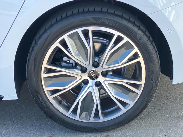 Ａ５アバント ＴＦＳＩクワトロ　１５０ｋＷ　Ｓ　ｌｉｎｅパッケージライティングパッケージ　Ｓスポーツサスペンションデコラティブパネル　マットブラッシュトアルミニウム　リニアエンボス　アンスラサイトパーシャルレザーインテリア　Ｓ　ブラック（26枚目）