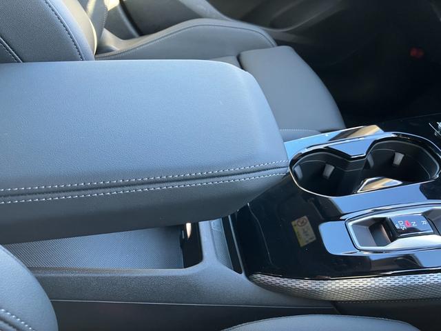 Ａ５アバント ＴＦＳＩクワトロ　１５０ｋＷ　Ｓ　ｌｉｎｅパッケージライティングパッケージ　Ｓスポーツサスペンションデコラティブパネル　マットブラッシュトアルミニウム　リニアエンボス　アンスラサイトパーシャルレザーインテリア　Ｓ　ブラック（45枚目）